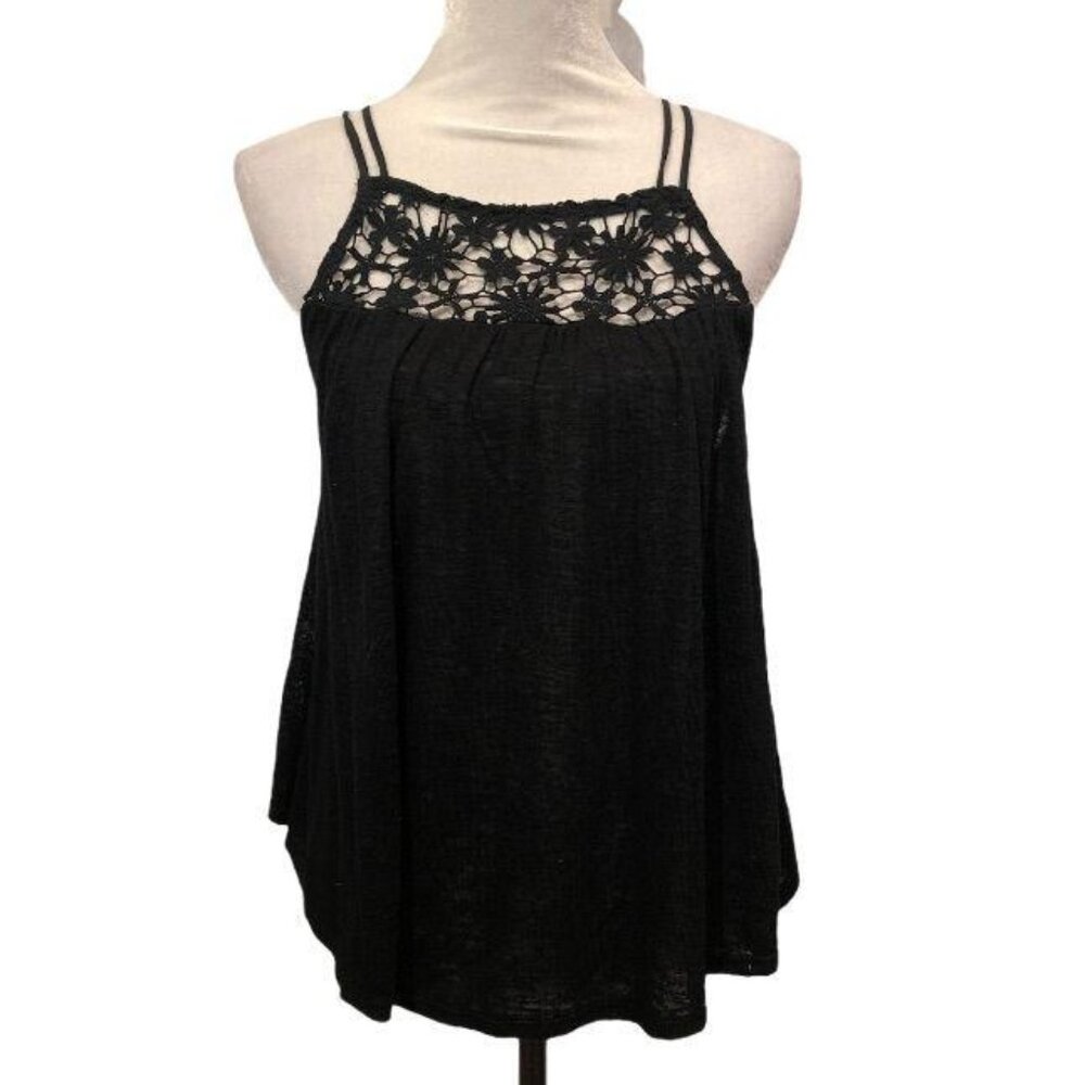Urban Outfitters Kimchi Blue Lace Top Black Small Floral Rounded Hem